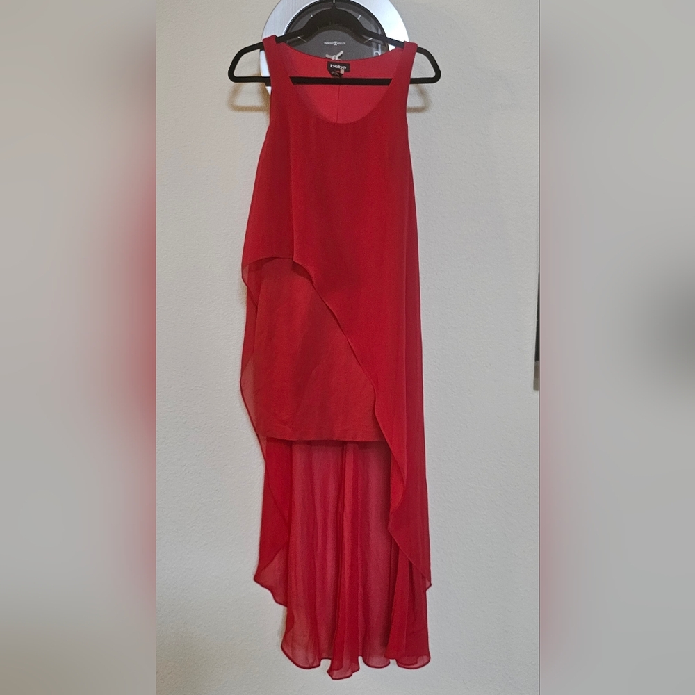 Pre-owned bebe dress asymmetrical high low size S with zipper on side